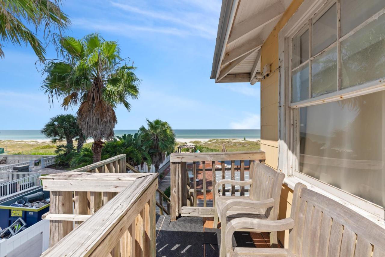 Sun N Fun Beachfront Vacation Rentals Индиан-Шорс Экстерьер фото